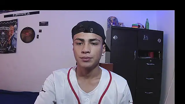 Fenix hardcock online show from June 2026 04:24:01 PM