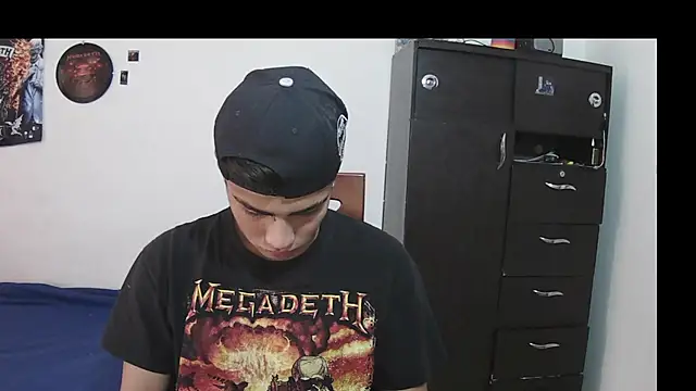 Fenix hardcock online show from June 2026 05:07:02 PM