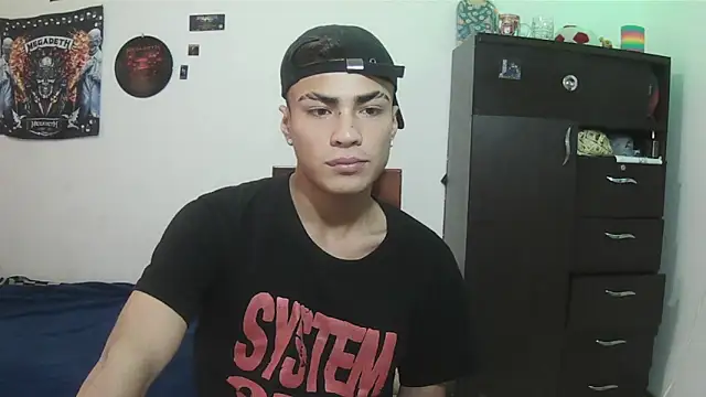 Fenix hardcock online show from June 2026 04:41:02 PM