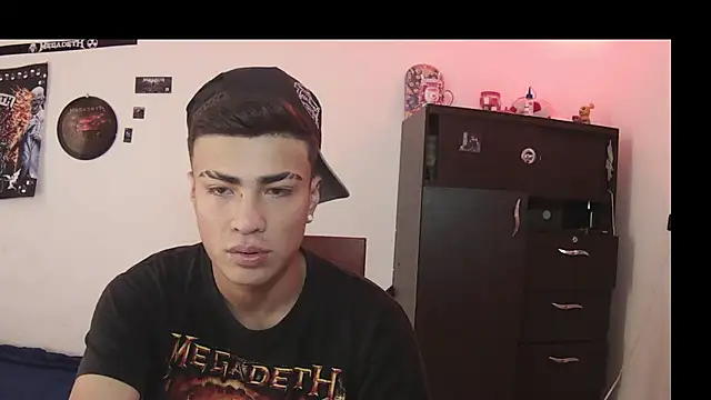 Fenix hardcock online show from July 2026 03:44:02 PM