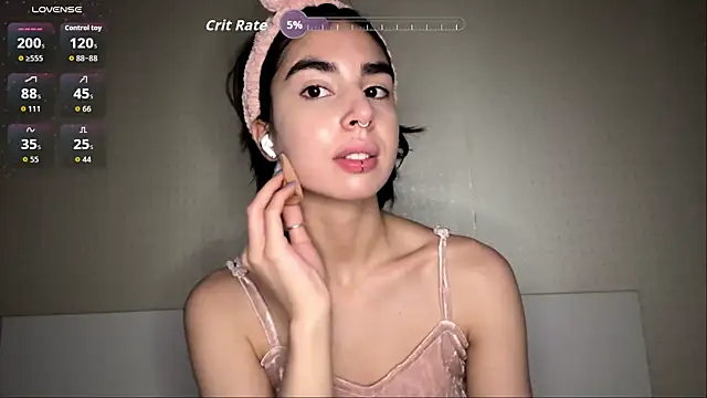 Snapshot of JessiaRuezga chatting on June 2026 11:20:01 AM JessiaRuezga online show from June 2026 11:20:01 AM