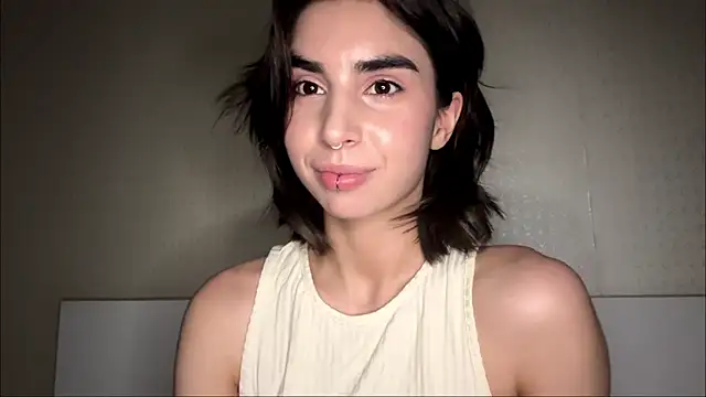 Snapshot of JessiaRuezga chatting on June 2026 12:27:01 PM JessiaRuezga online show from June 2026 12:27:01 PM