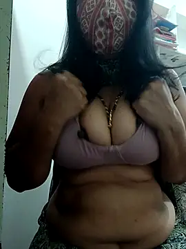 Snapshot of Miss_Shivangi chatting on May 2026 11:13:01 PM Miss Shivangi online show from May 2026 11:13:01 PM