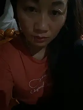 Linda-babyy online show from May 2026 02:14:01 PM