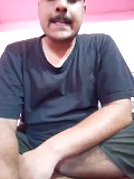 Snapshot of DecentKing24 chatting on May 2026 07:05:02 AM DecentKing24 online show from May 2026 07:05:02 AM