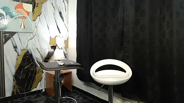 Snapshot of RONALDA_HOT26 chatting on May 2026 07:40:02 AM RONALDA HOT26 online show from May 2026 07:40:02 AM