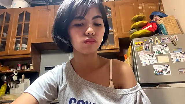 YukikoSchaefers online show from May 2026 03:06:02 AM