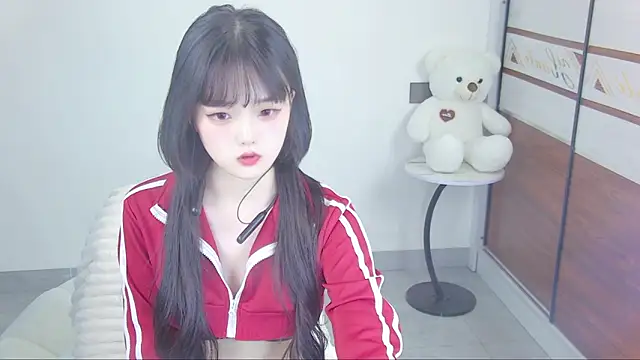 Evil-Bunny007 online show from May 2026 11:41:02 AM