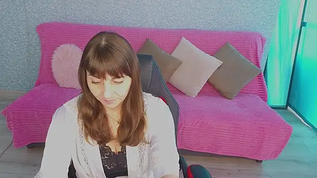 StelaDream online show from May 2026 09:50:02 AM