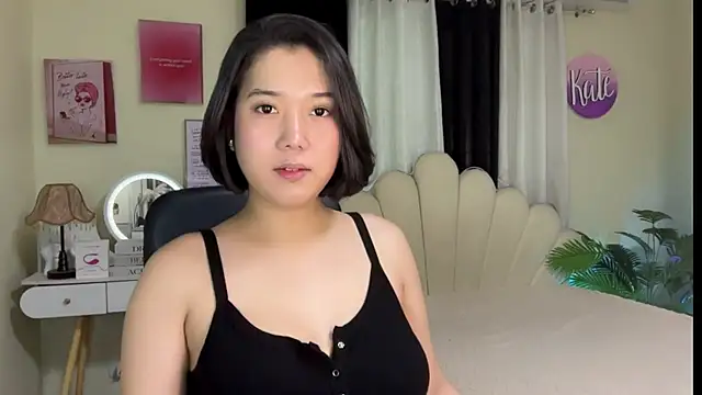 Snapshot of RingMyBelle chatting on June 2026 06:34:01 AM RingMyBelle online show from June 2026 06:34:01 AM