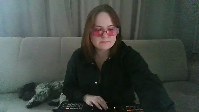 Snapshot of Joan_Taylor1 chatting on May 2026 10:13:01 AM Joan Taylor1 online show from May 2026 10:13:01 AM