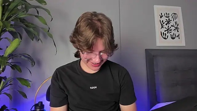 LucasMoraless online show from May 2026 03:17:02 PM