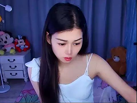 QinQin-888 online show from May 2026 03:57:02 AM
