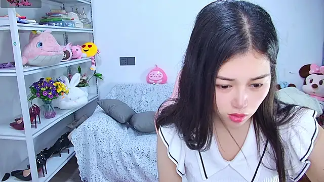 QinQin-888 online show from June 2026 11:06:02 PM