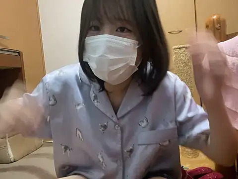 miniminimo o online show from May 2026 01:22:01 AM