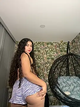 Snapshot of Abby_Zaf chatting on May 2026 09:45:01 PM Abby Zaf online show from May 2026 09:45:01 PM