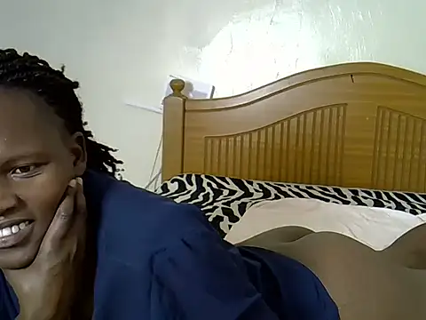 Snapshot of Sexxyfrey chatting on May 2026 04:12:02 PM Sexxyfrey online show from May 2026 04:12:02 PM