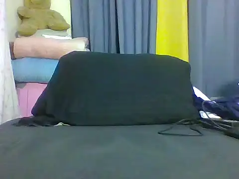 petite hottie online show from June 2026 06:57:01 PM