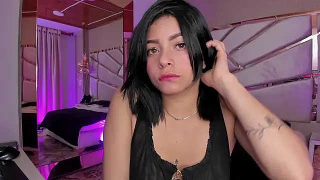 nicole 24x online show from May 2026 01:54:02 PM