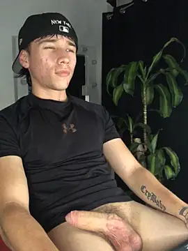 Snapshot of Salvatore_angelo chatting on May 2026 03:25:01 AM Salvatore angelo online show from May 2026 03:25:01 AM