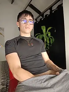 Snapshot of Salvatore_angelo chatting on May 2026 03:49:02 AM Salvatore angelo online show from May 2026 03:49:02 AM