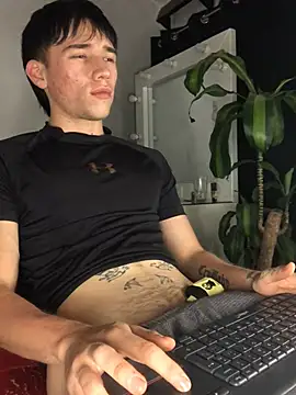 Snapshot of Salvatore_angelo chatting on May 2026 05:06:01 AM Salvatore angelo online show from May 2026 05:06:01 AM