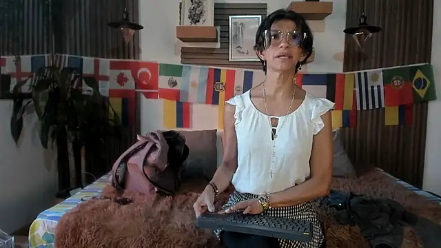 Evaa campbell online show from July 2026 12:27:02 PM