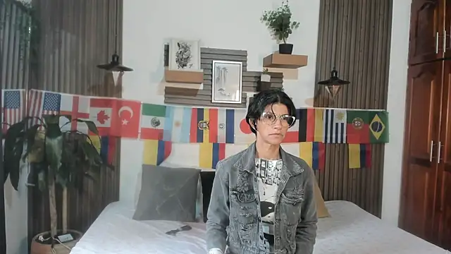 Evaa campbell online show from June 2026 12:47:02 PM