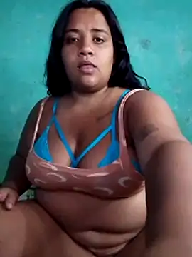 sexy-latina24u online show from May 2026 05:09:01 PM