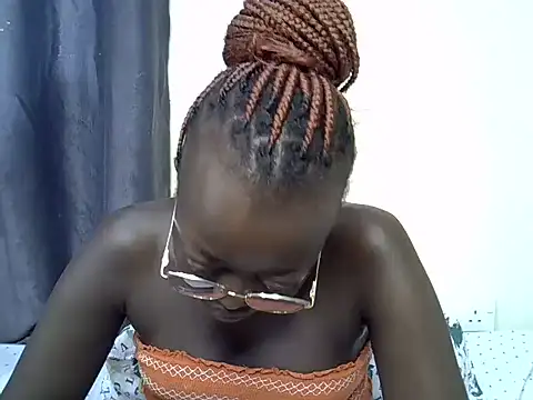 Snapshot of Hot_tashaa chatting on June 2026 05:51:01 AM Hot tashaa online show from June 2026 05:51:01 AM