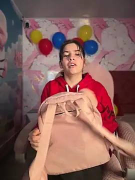 Stefany LS online show from June 2026 01:00:02 PM