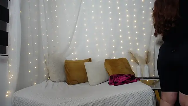Veronica Mdls online show from May 2026 06:25:01 PM