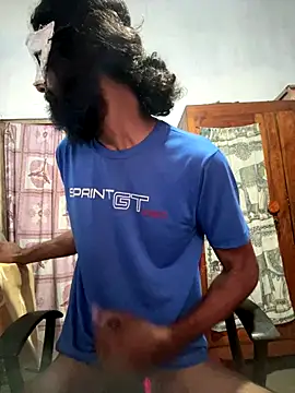 Snapshot of Inuchethi chatting on November 2025 01:09:01 AM Inuchethi online show from November 2025 01:09:01 AM