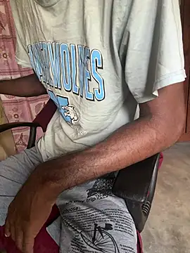 Snapshot of Inuchethi chatting on February 2025 09:12:01 AM Inuchethi online show from February 2025 09:12:01 AM