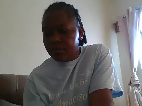 Snapshot of sexy_dove chatting on June 2026 07:37:02 AM sexy dove online show from June 2026 07:37:02 AM