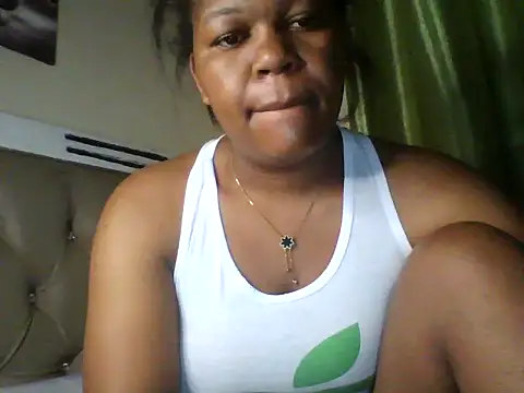 Snapshot of sexy_dove chatting on May 2026 03:25:01 AM sexy dove online show from May 2026 03:25:01 AM