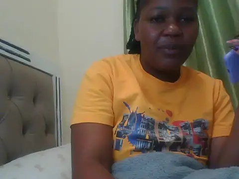 Snapshot of sexy_dove chatting on June 2026 08:14:02 PM sexy dove online show from June 2026 08:14:02 PM