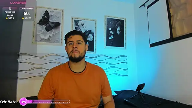 Snapshot of Ryan_evannss_ chatting on June 2026 12:00:02 PM Ryan evannss online show from June 2026 12:00:02 PM