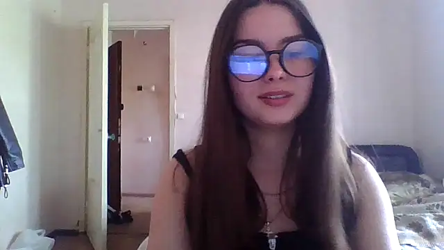 Snapshot of Bellochka201 chatting on June 2026 08:45:02 AM Bellochka201 online show from June 2026 08:45:02 AM