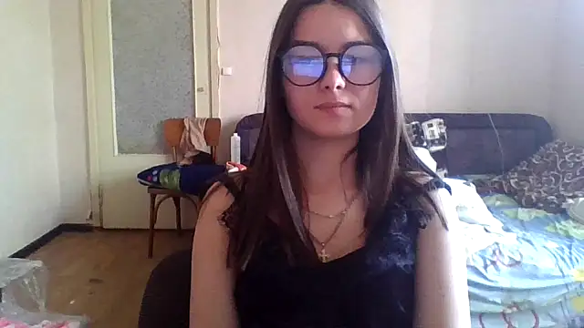 Snapshot of Bellochka201 chatting on June 2026 09:14:01 AM Bellochka201 online show from June 2026 09:14:01 AM