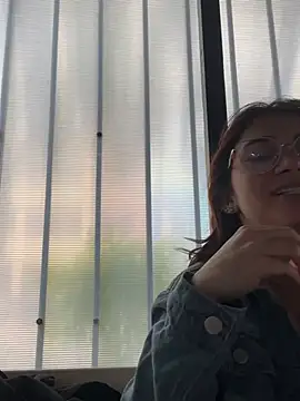 Manelykswift online show from June 2026 08:03:01 PM