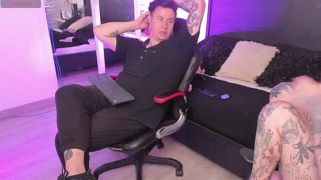 inkedsinners  online show from June 2026 10:44:01 PM