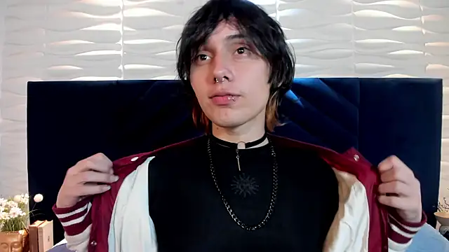 Brunodeluca  online show from July 2026 07:31:01 PM