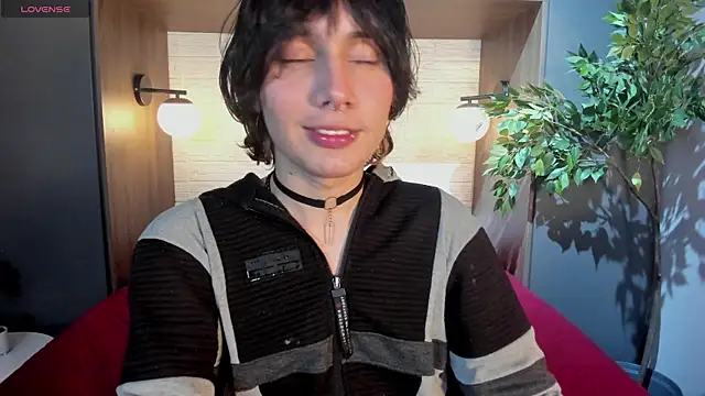 Brunodeluca  online show from July 2026 07:47:02 PM