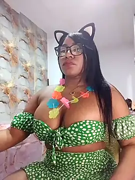 zafiro ebano online show from June 2026 04:18:01 AM