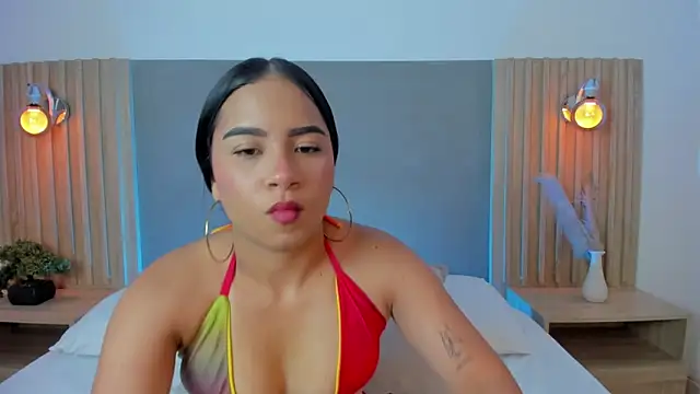carla smellie online show from June 2026 07:15:01 PM