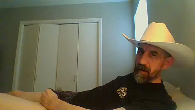 old Domino online show from May 2026 06:02:01 PM