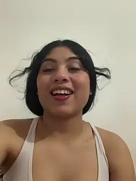 Snapshot of Paula-sinz chatting on June 2026 12:23:02 AM Paula-sinz online show from June 2026 12:23:02 AM