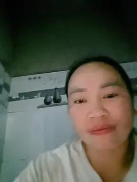 Snapshot of Elizabeo chatting on May 2026 12:37:01 PM Elizabeo online show from May 2026 12:37:01 PM