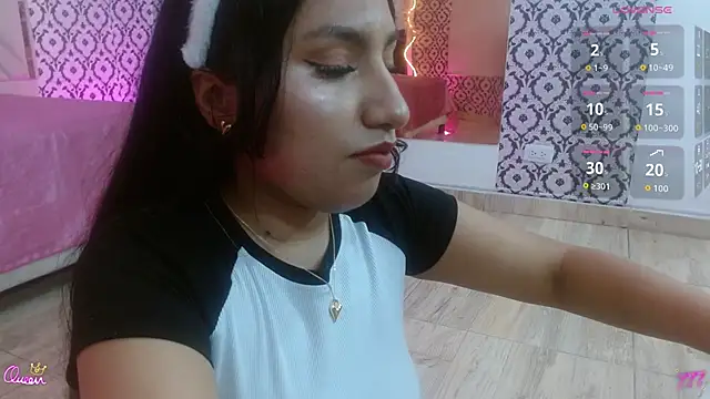 fiory tay online show from May 2026 07:23:02 PM